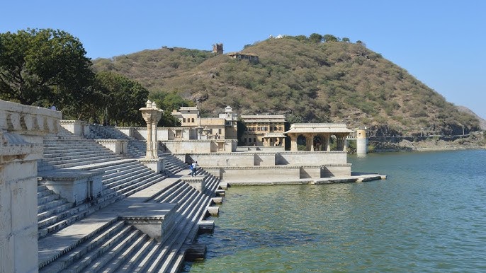 A Guide to Udaipur’s Lakes - Boating, Views, and Serenity