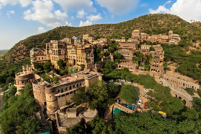 Must-Visit Destinations in Rajasthan - A Royal Journey Awaits