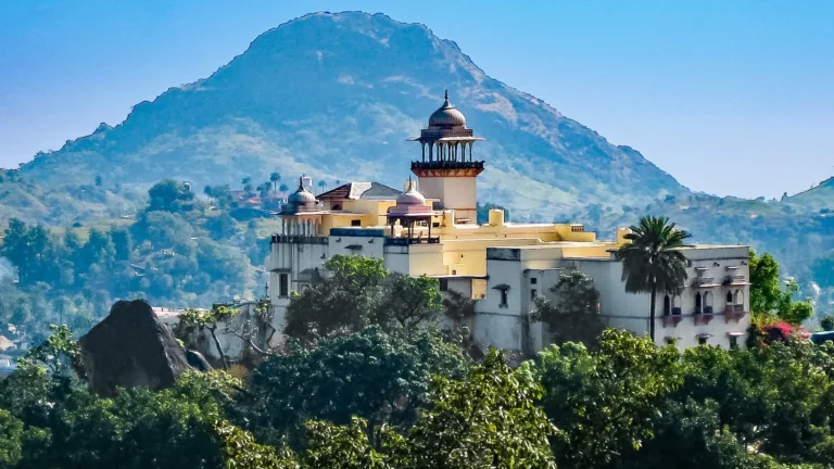 Must-Visit Destinations in Rajasthan - A Royal Journey Awaits